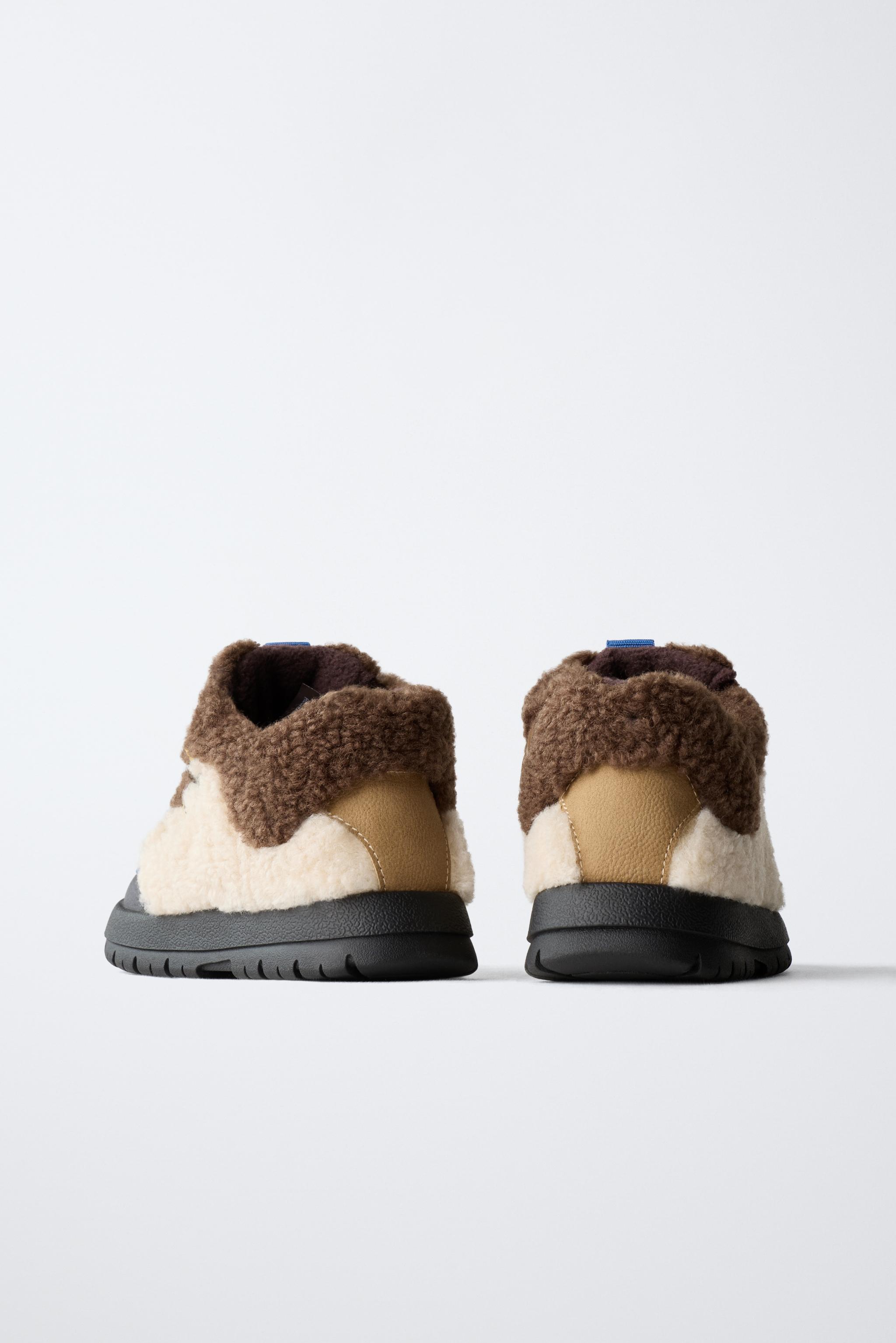 SHEARLING BOOTS